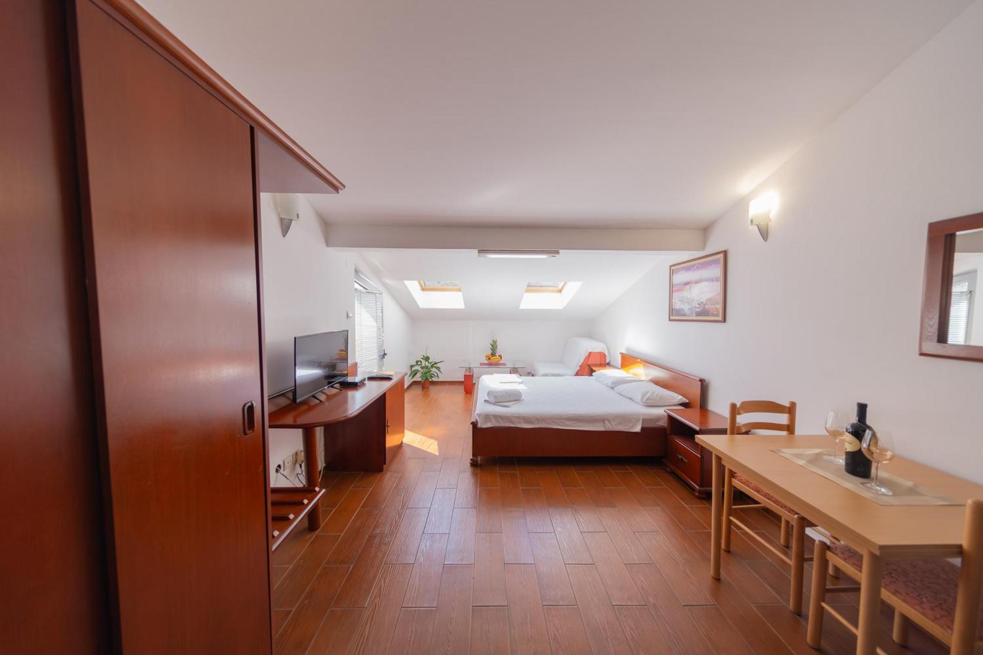 Sms Apartments Будва Екстериор снимка